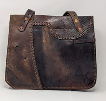 Load image into Gallery viewer, Cowbell Leather Co: English Saddle Bag