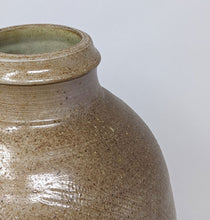 Load image into Gallery viewer, Guy Matsuda: Tall Vase