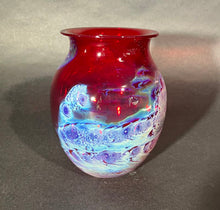 Load image into Gallery viewer, Josh Simpson Contemporary Glass: Ruby New Mexico Vase