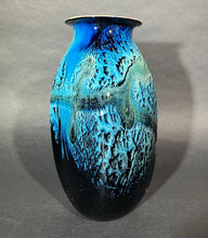 Load image into Gallery viewer, Josh Simpson Contemporary Glass: Blue New Mexico/ Corona Vase