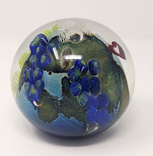 Load image into Gallery viewer, Josh Simpson Contemporary Glass: 3.5&quot; Heart Planet