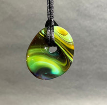 Load image into Gallery viewer, Josh Simpson Contemporary Glass: Corona Pendant